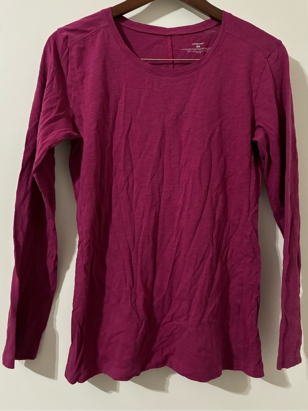 Patagonia Organic Cotton & Tencel Long Sleeve Shirt - Medium Magenta / Purple